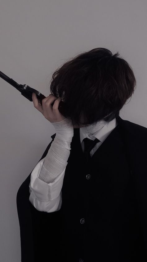 Dazai Osamu Aesthetic, Dazai Osamu Cosplay, Dazai Cosplay, Dazai Osamu Anime, Osamu Dazai, Real Anime, Dazai Osamu, Bongou Stray Dogs, Stray Dogs Anime