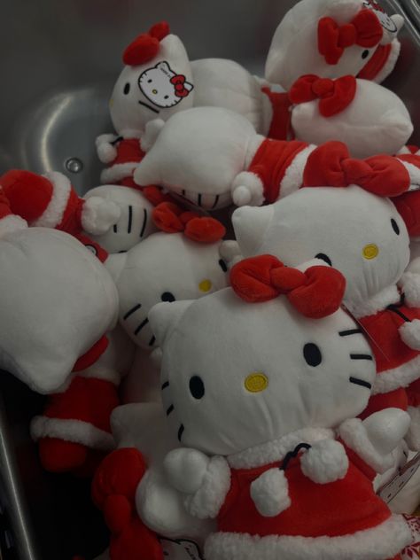 Red Hello Kitty Aesthetic, Red Widget, Layout Phone, Red Hello Kitty, Hello Kitt, Hello Kitty Merchandise, Kitty Pictures, Hello Kitty House, Kitty Items