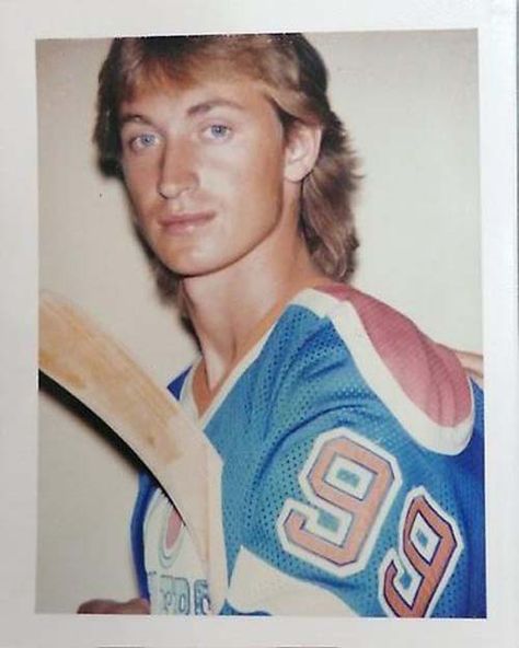 Wayne Gretzky. Photo by Andy Warhol. Andy Warhol Polaroids, Andy Warhol Portraits, Oilers Hockey, Wayne Gretzky, Canadian History, Sports Hero, Sport Hockey, Montreal Canadiens, National Hockey League