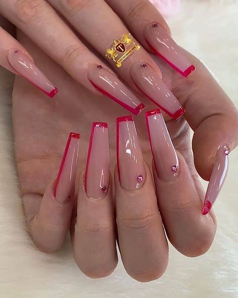 ❁daily nails❁ ❁💅❁ on Instagram: “Swipe! ➡️💅1-6✨💕 Which one's ? 🤔 🆘 turn on post notifications 🔔 __________________________________ 𝑭𝒐𝒍𝒍𝒐𝒘 👉 : 🔵 @dailynails31.fan 𝑭𝒐𝒓 𝒎𝒐𝒓𝒆…” Red Outlined Nails, Outline Nails Design, Self Nail, Nail Glam, Daily Nails, Color For Nails, Black Acrylic Nails, Swarovski Nails, Colorful Nail Designs