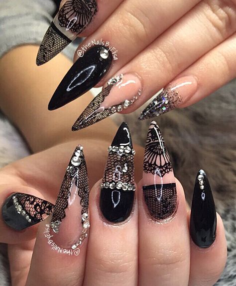 #blacklace #blacklacenails #blacknails Black Lace Nail Art, Metallic Gold Nail Polish, Long Black Nails, Lace Nail Design, January Ideas, Grey Nail Art, Lace Nail Art, Nails 2018, Best Nails