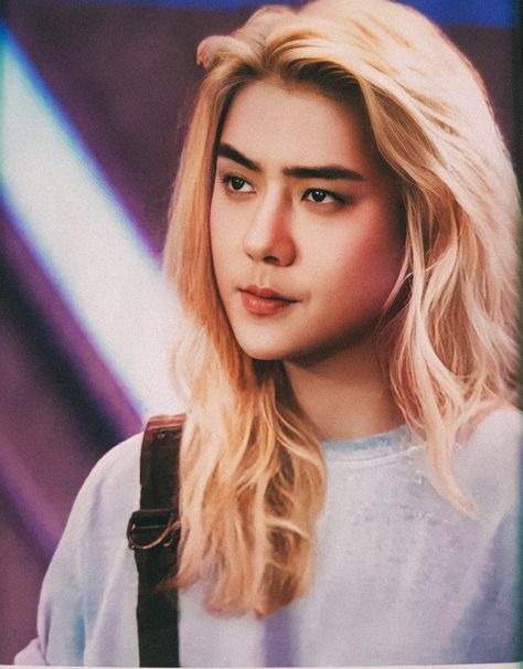 Sehun exo long hair blond boy long hair aesthetics Blond Long Hair, Oh Sehun, Long Blonde Hair, Sehun, Exo, Long Hair, Blonde, Long Hair Styles, Hair