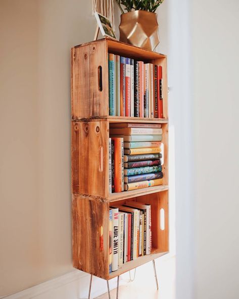 Diy Book Nooks, Window Bench With Storage, Desk With Shelving, Drawing Ideas Easy For Teens, Cozy Book Nook, Library Nook, Small Library, Stair Shelves, Ladder Shelves