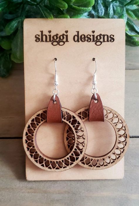 Laser Cut Bracelet, Laser Cut Wood Jewelry, Laser Engraved Earrings, Moccasin Pattern, Laser Cut Wood Earrings, Laser Cut Wood Crafts, Engraved Earrings, Laser Engraved Ideas, Laser Cut Jewelry