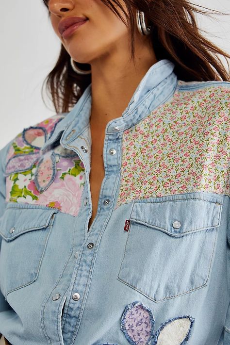 Denim Art, Upcycle Sewing, Denim Branding, Boho Clothing, Denim Shirt, Boho Outfits, Jean Shirts, Jean Jacket, Casual Style