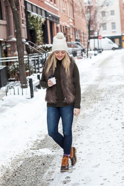 Snow Day in the West Village, NYC Duck Boots Outfit Fall, Sperry Duck Boots Outfit, Duck Boot Outfits, Duck Boot Outfit, Duck Boots Outfit, Duck Boats, Sperry Duck Boots, Perfect Winter Outfit, Classy Winter Outfits