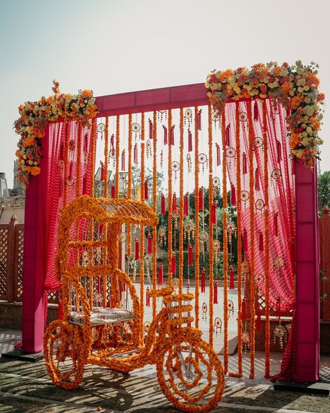 A symphony of colors and traditions at Mayra’s function! 🌟🎉 From the welcoming elaichi mala to the mesmerizing dances and radiant decor – every moment was pure Rajasthani magic. 🌈✨💃 #CelebrationInStyle #RajasthaniElegance Elaichi Mala, Mayra Decor, Weddings 2024, Weddings, In This Moment, Pure Products, Celebrities, Color