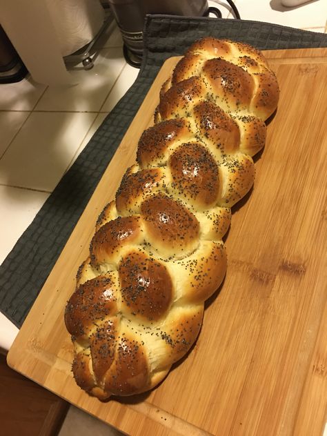 Challah Aesthetic, Ara Post, Bread Aesthetic, Challah Bread, Spring Essentials, Challah, Fake Story, Beautiful Makeup, Food Cravings