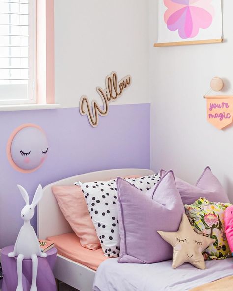 If this children’s bedroom was an emoji, it would be 🍬. Sweet, sweet candy. Fresh Lilac + Fresh Peach + Passionate Olive Green – a sweet & dreamy colour combination for sweet dreams. Guaranteed. ✅ Bedroom design courtesy of Hannah @playhaus_interiors and her incredible home. And yes, you can totally steal the colour combo for your own space. 🎨 #DifferentFeelsGood #YesColours #ChildrensBedroom #bedroomdecor #bedroomdesign #childrensroomdecor #childrensroom #freshlilac #freshpeach #pa... Girls Lilac Bedroom Ideas, Lilac Girls Bedroom, Kids Boho Room, Pastel Girls Bedroom, Purple Kids Bedroom, Lilac Bedroom Ideas, Lilac Room, Lilac Bedroom, Sibling Room