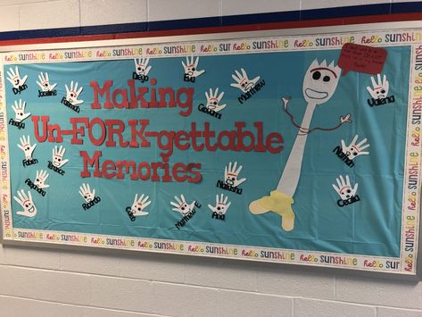 I looked all over for a Forky bulletin board and found nothing...SHOCKING. So I created from scratch. Definitely planning on getting some extra large googly eyes! The students’ work is a Forky handprint craft! Toy Story Alien Bulletin Board, Toy Story Daycare Theme, Look Bulletin Board With Googly Eyes, Christmas Bulletin Boards For Daycare Classroom Door, Toy Story Ra Bulletin Board, Disney Bulletin Board Ideas Preschool, Toy Story Classroom Theme Bulletin Board, Pixar Themed Classroom, Disney Classroom Bulletin Boards