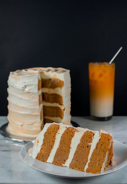 Thai Tea Cake, Thai Cake, Easy Tres Leches Cake, Easy Tres Leches, Thai Tea Recipes, Dessert Birthday, Butter Stick, Bake Ideas, Heavenly Desserts