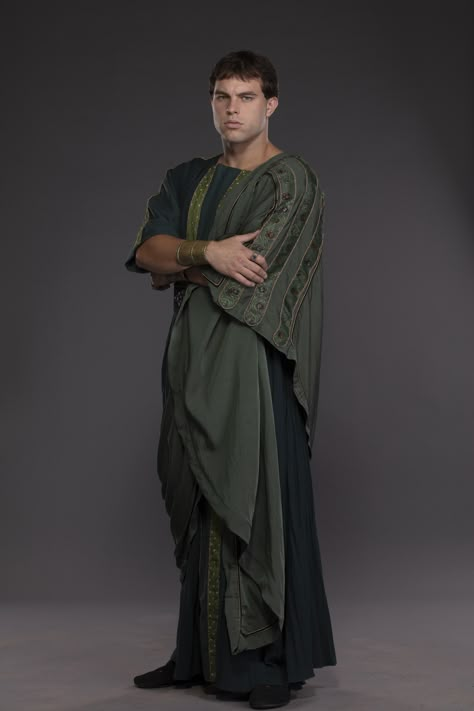 Toga Men, Hades And Persephone Costume, Persephone Costume, Roman Aesthetic, Medieval Fantasy Clothing, Biblical Clothing, Roman Toga, Roman Clothing, Byzantine Fashion