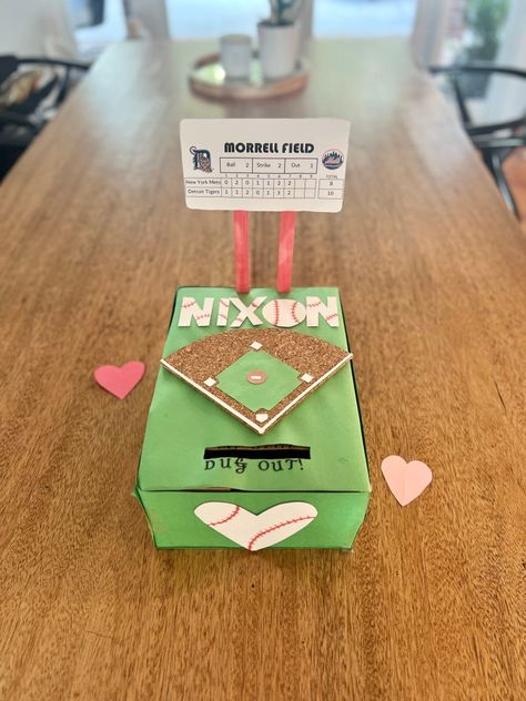 Baseball Valentine's Box Softball Field Valentine Box Ideas, Softball Valentine Box Ideas, Baseball Valentine Boxes For Boys, Diy Valentines Box, Baseball Valentine, Printable Baseball, Baseball Scoreboard, Kids Valentine Boxes, Valentine Boxes