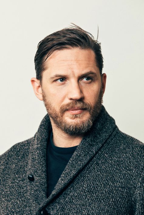 Tom Hardy Beard, توم هاردي, Edward Thomas Hardy, Tom Hardy Haircut, Foto Portrait, Joseph Gordon Levitt, Hardy Boys, Thomas Hardy, Men With Street Style