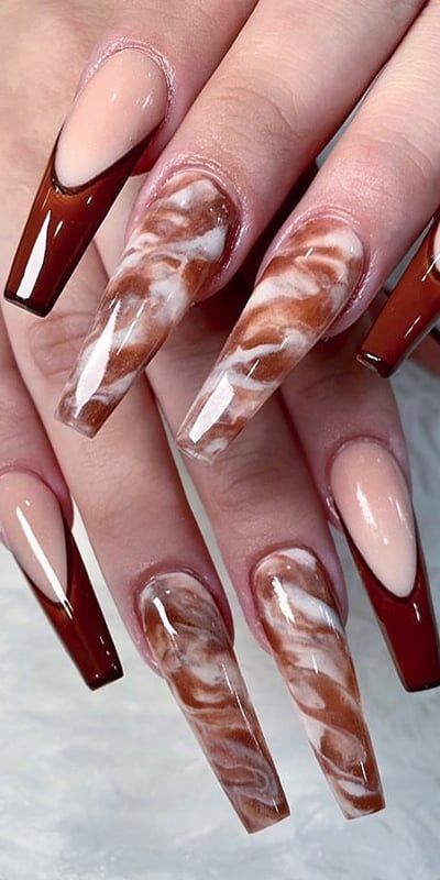 Mocha Marble Nails Ongles Beiges, Maroon Nail Designs, Brown Acrylic Nails, Brown Nails Design, St Patricks Day Nails, Marble Nail Designs, Maroon Nails, Marble Nail, Nail Patterns