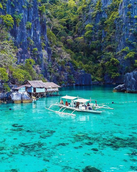 Twin Lagoon, Coron Palawan, Boracay Philippines, Trip Destinations, Mood Changes, Coron, Boracay, Island Hopping, Instagram Look