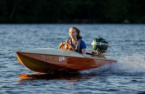 Small Boats on Instagram: “The 10’ Midget Flyer made its debut in the January issue of Motor Boating in 1938 and might have quietly slipped into obscurity but for…” Small Motor Boat, Classic Wooden Boats, Motor Boat, Best Clips, Fishing Boat, Small Boats, Wooden Boats, Boat Building, Fishing Boats