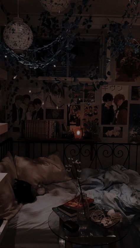 Dark Ethereal Aesthetic Bedroom, Aesthetic Dark Room Decor, Dark Aethstetic House, Bedroom Ideas For Small Rooms Cozy Black, Gloomcore Bedroom, Cozy Aesthetic Bedroom Dark, Grunge Bedsheets, Dark Academia Bedroom Ideas For Small Rooms, Dark Acedima Aesthetic Room