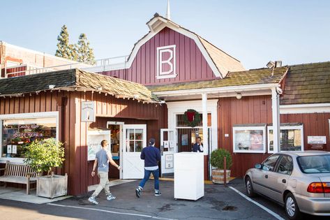 Brentwood Country Farm MarketHistoric shopping plaza features popular retail shops & restaurants in rustic, barnlike buildings. Address: 225 26th St, Los Angeles, CA 90402 Brentwood Los Angeles, Brentwood Country Mart, Country Shop, Farm Style, Country Farm, Party City, Town And Country, Retail Shop, Places To Go