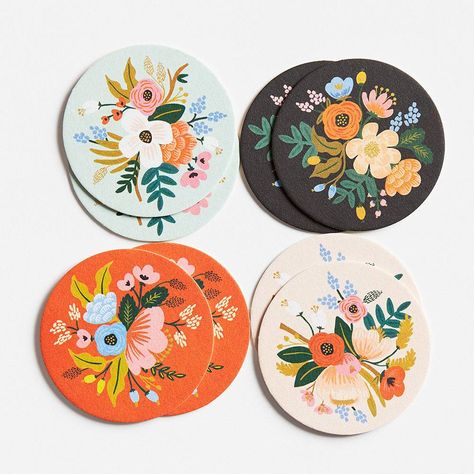 Coaster Art, Cd Crafts, Hemma Diy, Cd Art, Pottery Painting Designs, Floral Inspiration, Plate Art, Arte Inspo, Arte Popular