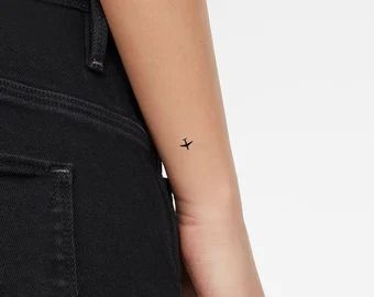 Temporary tattoo airplane - Etsy Airplane Tattoo, Tattoos Pinterest, Airplane Tattoos, Small Airplanes, Small Pretty Tattoos, Tiny Cross, Temp Tattoo, Jewelry Tattoo, Tattoo Set