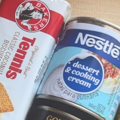 Tennis Biscuits, Small Cheesecake, Nestle Cream, Foil Cake, Small Cheesecakes, Ooey Gooey Bars, Gooey Bars, Cheesecake Pan, Cooking Cream