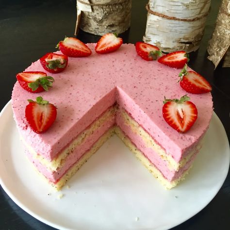 Double Strawberry Mousse Cake - Abby Dodge How To Make Mousse, Fruit Mousse Cake, Fruit Mousse, Strawberry Mousse Cake, Cake Recipes At Home, Mousse Cake Recipe, Strawberry Mousse, Strawberry Cake Recipes, Fruitcake Recipes