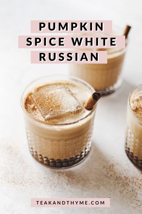 This pumpkin spice white russian is a creamy and smooth Fall edition of a classic cocktail to keep you warm this season #cocktail #pumpkinspice #thanksgivingcocktail #whiterussian | teakandthyme.com Pumpkin Spice White Russian, White Russian Drink, Pumpkin Spice Cocktail, White Russian Recipes, Spiced Cocktail, Fall Cocktails Recipes, Thanksgiving Drinks, Thanksgiving Cocktails, Coffee Aroma