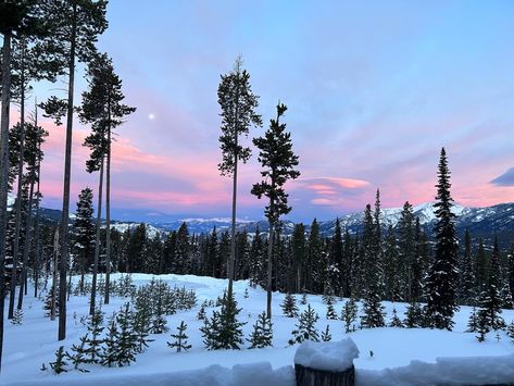 Moose Blood, Montana Aesthetic, Montana Winter, Nature Reference, Ski Culture, Big Sky Montana, Beauty Places, Winter Vibes, Winter Beauty