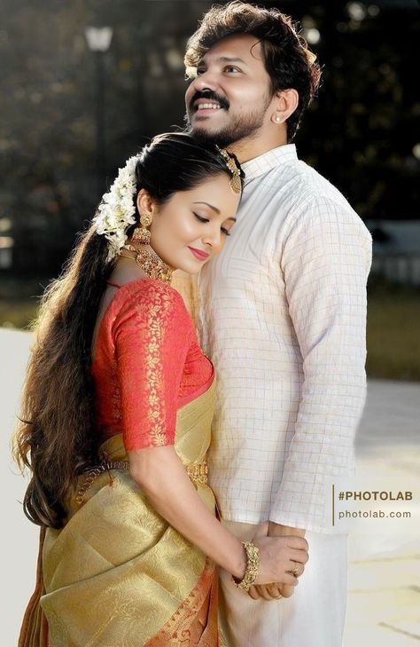 Hindu Marriage Couple Photography, Couple Pose Saree, Couple Photo In Saree, South Indian Couple Photoshoot, South Indian Pre Wedding Photoshoot, Saree Couple Poses, Tamil Photoshoot, Couple Poses In Saree, Traditional Couple Photoshoot