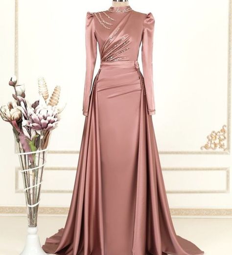 Hijabi Gowns, Baju Kahwin, Dress Kondangan, Muslim Evening Dresses, Modest Evening Dress, Soiree Dress, Gowns Dresses Elegant, Dress Muslim, Fancy Dresses Long