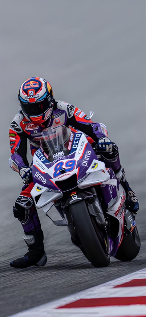 Jorge Martin Moto GP Motogp Race, Jorge Martin, Motorcycle Aesthetic, Motor Scooters, Racing Motorcycles, Moto Gp, Motor Racing, Super Bikes, Road Racing