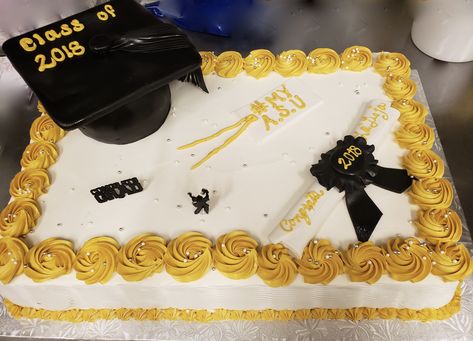 Graduation Sheet Cakes, Calumet Bakery, Grad Cakes, Graduation Cake Designs, Diploma Graduation, Cap And Diploma, Graduation Party Desserts, Sheet Cakes, Graduation Cake