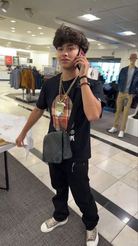 Baby Chino Tiktok, Youcantfindalex Pictures Wallpaper, Alex Chino Wallpaper, Alex Chino And His Gf, Alex Chino, Alex Pics, Fine Shyt, Types Of Guys, Cool Outfits For Men