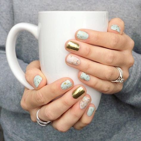 Round Nail Designs, Nails Art Designs, Manicure Gel, Stylish Nails Designs, Round Nails, Sparkle Nails, Spring Nail Art, Nail Designs Spring, Manicure E Pedicure