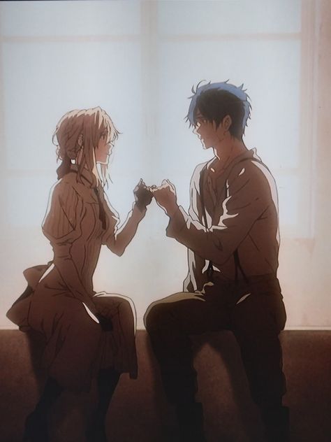 Violet Evergarden The movie Violet X Gilbert, Violet Evergarden Movie, Violet Evergarden Gilbert, Gilbert Bougainvillea, Violet Evergarden Wallpaper, Violet Evergreen, Anakin Vader, Violet Evergarden Anime, The Ancient Magus Bride