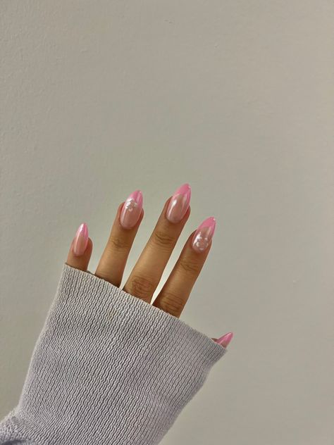 Pink French Tip Nails With Chrome, Pink French Tip Nails Chrome, Chrome Nails With Flowers, Pink French Chrome Nails, Chrome Flower Nails, Pink Chrome French Tip Nails, French Chrome Nails, Almond Ideas, Nails With Flower Design