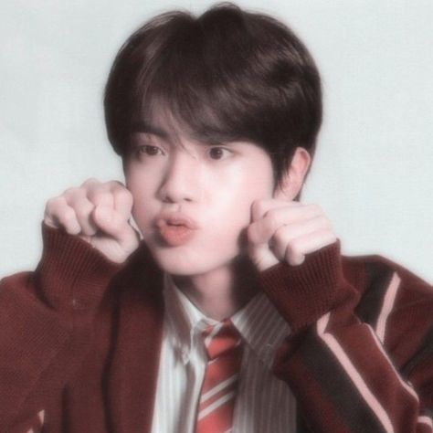 Soft Jin Pics, Fotos Do Jin, Jin Soft Aesthetic, Jin Cute Icon, Jin Soft Icon, Jin Foto, Jin's Lips, Cute Jin, Jin Cute