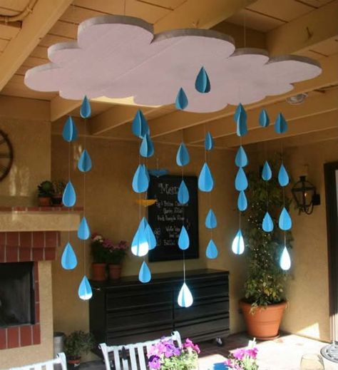 24 Beautiful Ceiling Decorations For a Splendid Decor Classroom Ceiling, Bored Teachers, Weather Theme, Themes Ideas, Class Decoration, Classroom Design, Classroom Displays, Preschool Classroom, Science Classroom