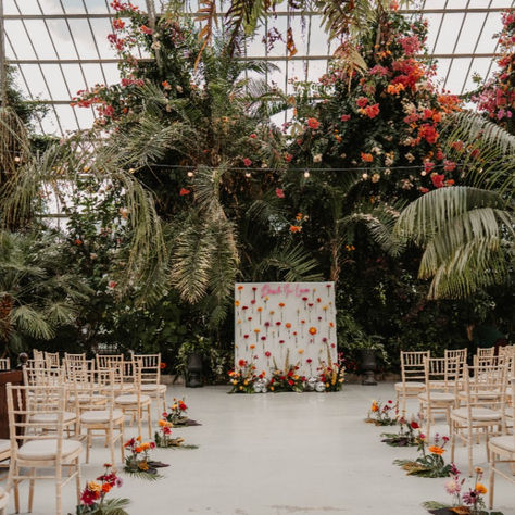 There’s nothing better for firing up your wedding planning juices than a real wedding blog, and boy have we got a stunning wedding for you! Sam and Ruth planned the most fabulous Club Tropicana vibe for their wedding at Sefton Park Palm House- we chatted to them to discover how they did it, their top tips and their supplier list! Read on for some fun and sunshine vibes…

Gorgeous photography by Willow and Wilde Photography & Film Sefton Park, Sunshine Vibes, Club Tropicana, Funky Wedding, Palm House, Iconic Weddings, Luxury Wedding Venues, Photography Film, Sam's Club