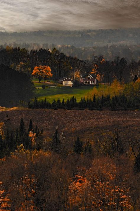 Eugenia Core, Midwest Scenery, Wisconsin Wallpaper, Wisconsin Countryside, Wisconsin Aesthetic, Wisconsin Landscape, Wisconsin Nature, Wisconsin Fall, Fall Farm