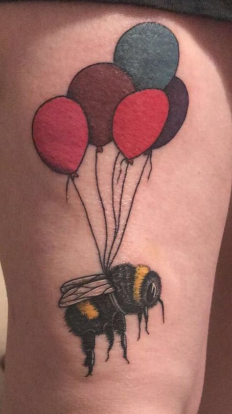 Colourful, sad looking fluffy bee, with five balloons tied around its middle. Colours of the balloons are pink, red, brown, blue, and purple. On the thigh tattoo Bee With Balloon Tattoo, Balloons Tattoo, Fluffy Bee, Tattoo Cute, Balloon Tattoo, Health Tattoo, Tattoo Themes, 5 Balloons, Thigh Tattoo