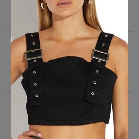 Black Buckle-Strap Denim Crop Top Small Silver Hardware Adds Edge To This Denim Crop Top That Also Features A Square Back And Thick Straps Nwt Black Adjustable Buckle Straps Crop White Leather Tennis Shoes, Denim Crop Top, Cropped Pants Women, Balloon Sleeve Top, Louis Vuitton Fashion, Belted Pants, Small Crop Tops, Black Crop Top, Shoe Dazzle