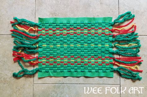 Peruvian Weaving Project with Felt Native American Art Projects, Peruvian Culture, Peruvian Art, South American Art, Weaving For Kids, Peruvian Textiles, Let's Make Art, America Art, Weaving Projects