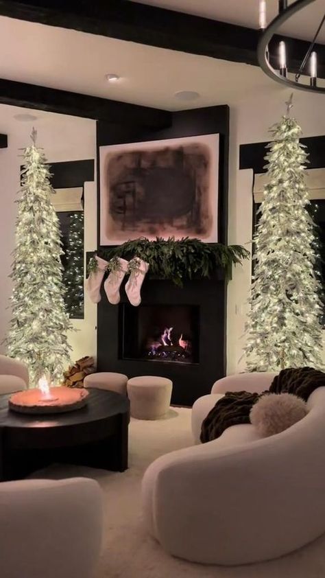 Black Fireplace, Neutral Christmas Decor, Pencil Christmas Tree, Simple Christmas Decor, Christmas Decorations Bedroom, Flocked Christmas Trees, Christmas Bedroom, Christmas Living Rooms, Cozy Apartment