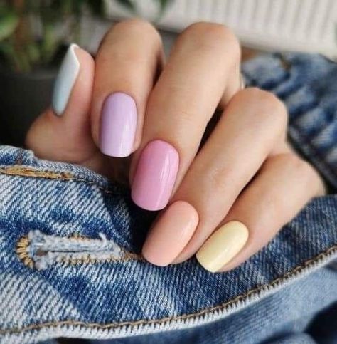 Dip Nails Ideas, Shade Nails, Pastel Nail Ideas, Nail Art Designs At Home, Spring Nails 2023, Multicolored Nails, Pastel Nail, Dip Nails, Simple Gel Nails