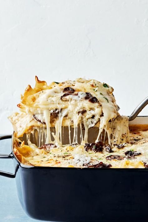 Layering Lasagna, Mushroom Lasagna Recipe, Lasagna Vegetarian, White Lasagna, Mushroom Lasagna, Classic Pot Roast, The Modern Proper, Modern Proper, Two Types Of People