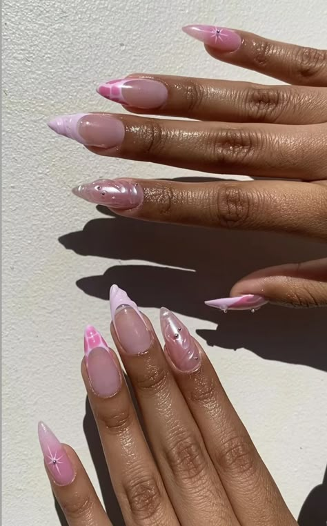 French Tip Diamonds, Pink Nail Inspo Almond, Types Of Nails Shapes, Rodeo Nails, Classy Almond Nails, Almond Acrylic Nails Designs, Nail 2024, Summery Nails, Casual Nails