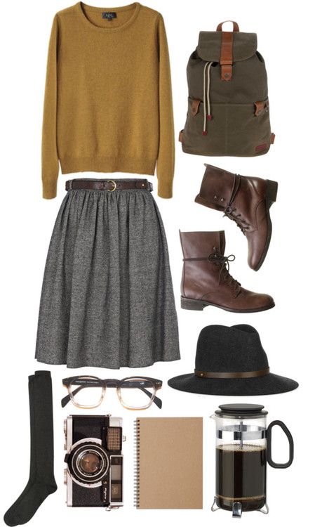 tones are absolutely perfect; calming; doable. Grey Hats, Norway Trip, Colourful Fashion, Groovy Clothes, A Well Traveled Woman, Weather Clothes, Perfect Winter Outfit, 1950s Dresses, Look Retro