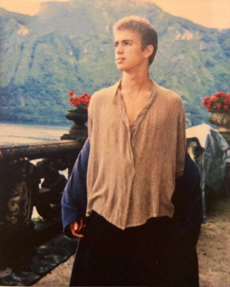 Hayden Christensen Star Wars, Princess Protection Program, Anakin Vader, Oki Doki, Anakin And Padme, Star Wars Cast, Star Wars Anakin, Attack Of The Clones, Hayden Christensen